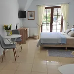 H2o Guest house