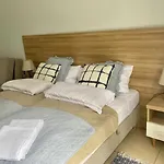 Guest house H2o 3*
